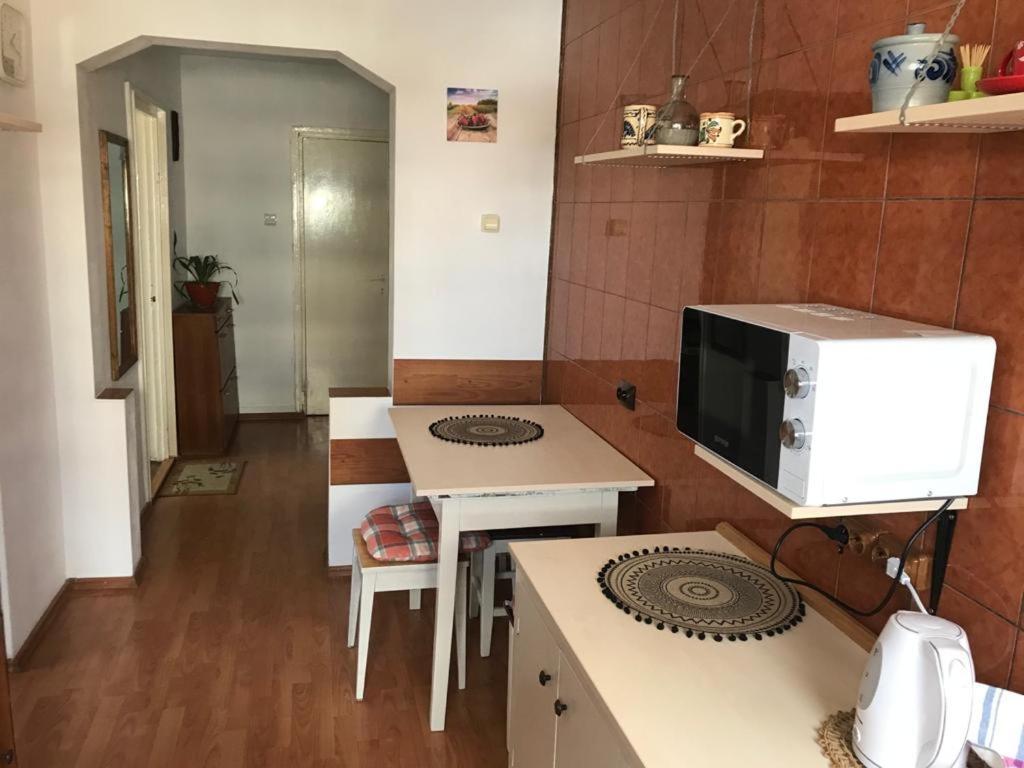 Sara Apartman Târgu-Mureş Eksteriør bilde